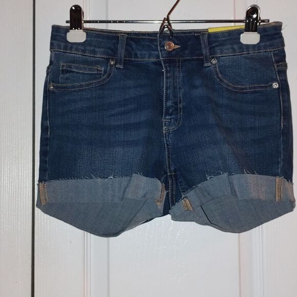 Roebuck & Co dark denim jean rough hem short shorts Sz 8 NWT Mid Rise - Picture 2 of 5